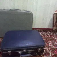 دو عدد چمدان قدیمی کار کرده|کیف، کفش، کمربند|اصفهان, جاوان|دیوار