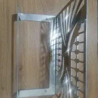 جای حوله و لوازم بهداشتی