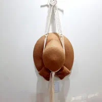 نگه دارنده کلاه مکرومه