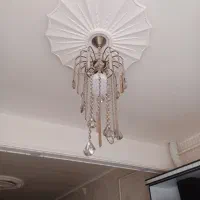 یک عدد لوستر آشپزخونه در حد نو