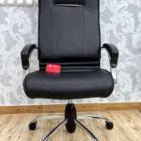 صندلی مدیریتی مارک نیلپر  کد ۹۰۹ نو و استفاده نشده