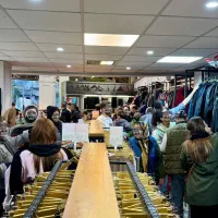 دعوت به همکاری در بوتیک وان(تک شیفت(۷ساعت))