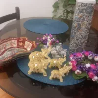 مجسمه و دکوری و ظرف پذیرایی قدیمی