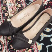 کفش زنانه و کفش دخترانه