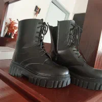 نیم بوت زنانه|کیف، کفش، کمربند|پرند, فاز ۴|دیوار