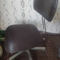 صندلی|صندلی و نیمکت|مشهد, هفت تیر (آب و برق)|دیوار