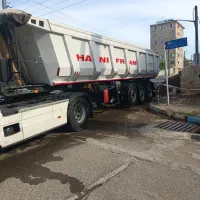 تریلی کمپرسی سه محور