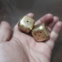 یک جفت تاس خارجی بدون مشابه برنزی