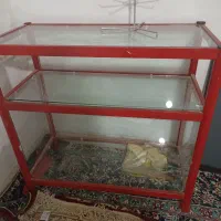 ویترین یک متری تمیز وسالم