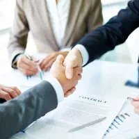 استخدام مدیر داخلی، کارمند عمومی، کارآموز