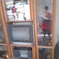 فروش تلویزیون با میز وبوفه|تلویزیون و پروژکتور|ارومیه, |دیوار