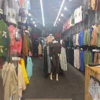 واگذاری اجناس و دکوراسیون کامل فروشگاه زنانه|فروشگاه و مغازه|اصفهان, کوی ولی عصر|دیوار