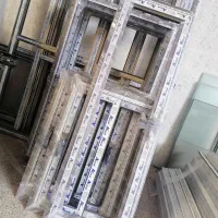 فروشتعدادی درب وپنجره المینیوم دوجداره پیشساخته