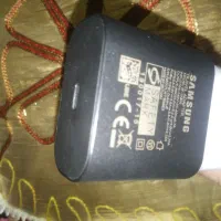 شارژ کن اصل سامسونگ ۲۵ وات و اصل نوکیا چند عدد