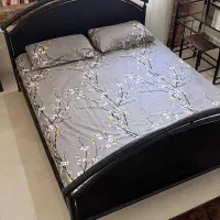 تخت خواب ومیزآرایش سرویس کامل