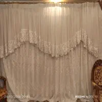 پرده حریر سفید و صورتی