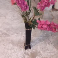 سلام مبل وگل و گلدان و کرسی به فروش میرسد