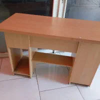 میز کامپیوتر