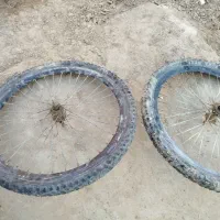 چرخ|دوچرخه، اسکیت، اسکوتر|کرباسک, |دیوار