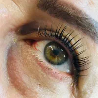 لیفت و لمینت مژه و ابرو