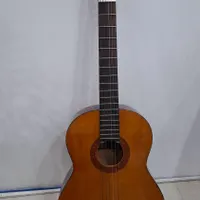 گیتار یاماها c40