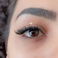 کاشت مژه|خدمات آرایشگری و زیبایی|خمینی‌شهر, |دیوار