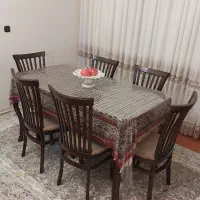 صندلی چوبی