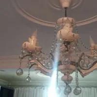 دو لوستر سفید با رگه طلایی ۶ شاخه (۱۲شاخه)