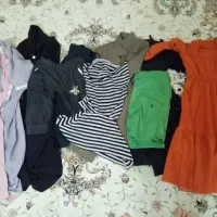 چند عدد مانتو و شلوارک تاپ