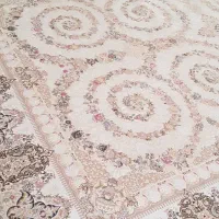 دوتخته فرش ۹متری۱۵۰۰شانه ۹ ماه کارکرده