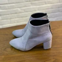 ست و کتانی|کیف، کفش، کمربند|اصفهان, نقش جهان|دیوار