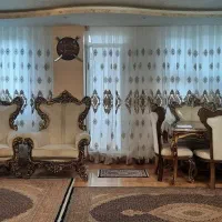 پرده سلطنتی