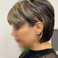 خدمات تخصصی کوتاهی .رنگ مو .اصلاح .جمعه ها باز