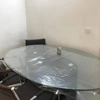 میز کنفرانس و صندلی