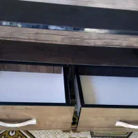 میزتلویزیون چوبی  کاملا سالم بدون هیچ ایرادی|میز تلویزیون|سنگر, |دیوار