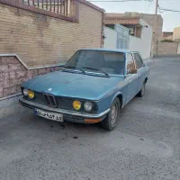 بی ام و 518