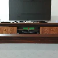 میز تلویزیون تمیز و سالم