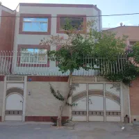خانه ویلایی سه طبقه درخیابان گلستان. فدک|فروش خانه و ویلا|اصفهان, باغ فدک|دیوار