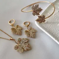 زیورآلات و ساعتمچی