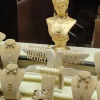 فروش طلا‌ و النگو کم اجرت و بی اجرت|جواهرات|قزوین, |دیوار