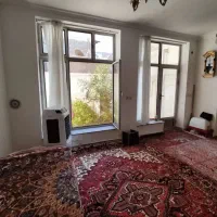 خانه حیاط دار زیبا و دنج ۱۰۵ متر