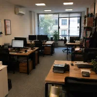 استخدام ادمین استوری