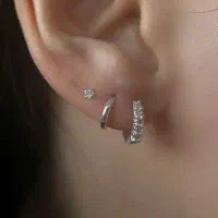 پرسینگ و میکرودرمال،تتو بدن،کاشت ناخن|خدمات آرایشگری و زیبایی|گلبهار, شهر جدید گلبهار|دیوار