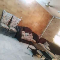 رهن-واجاره-یک-واحدتجاری-مسکونی-75متری-در-نادری