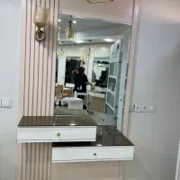 آینه قدی سالن به همراه کشو
