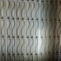 پرده آماده همراه با کتیبه