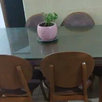 میز غذاخوری ۶ نفره با شیشه رو