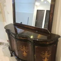آینه و کنسول  در حد صفر