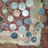 تعدادی سنگ و سکه|کلکسیون سکه، تمبر، اسکناس|مشهد, شهرک شهید باهنر|دیوار