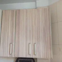 کابینت فلزی در حد نو کاملا سالم|کتابخانه، شلف، قفسه‌های دیواری|قرچک, میرزائی جنوبی|دیوار